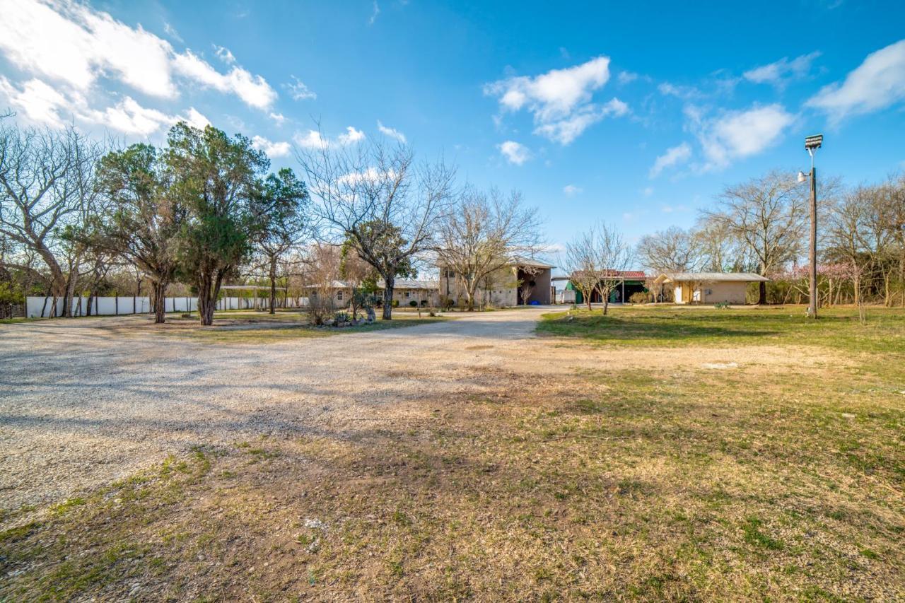 5 Bdrm Home On 2 Acres Mins To Wineries Private Heated Pool And Hot Tub 约翰逊城 外观 照片